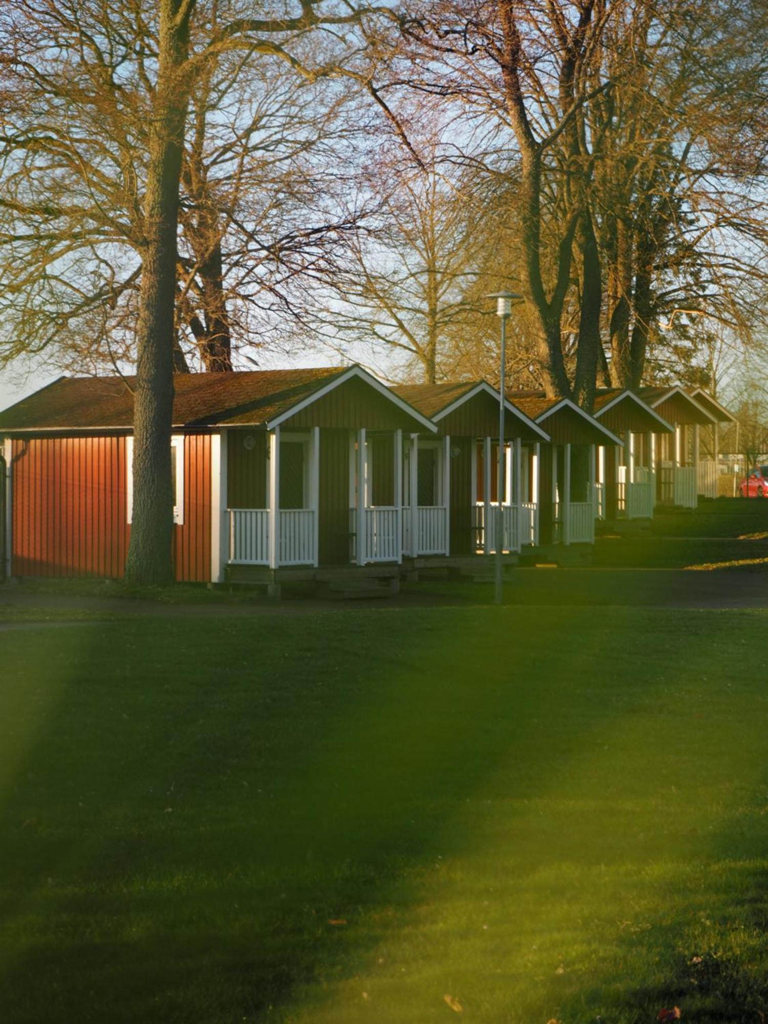 Skara Stads-Camping & Stugby Kültér fotó